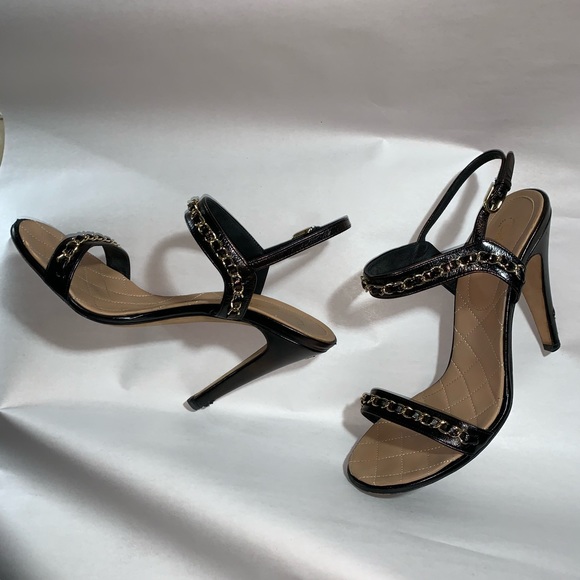 authentic CHANEL size 39.5 chainlink/leather $1250 - Picture 5 of 12